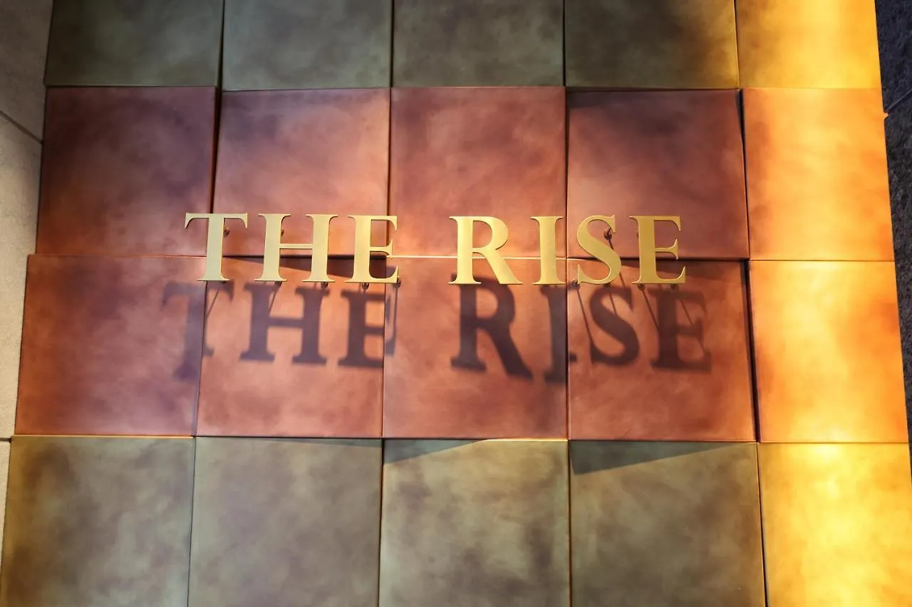 The Rise Osaka Kitashinchi Hotel