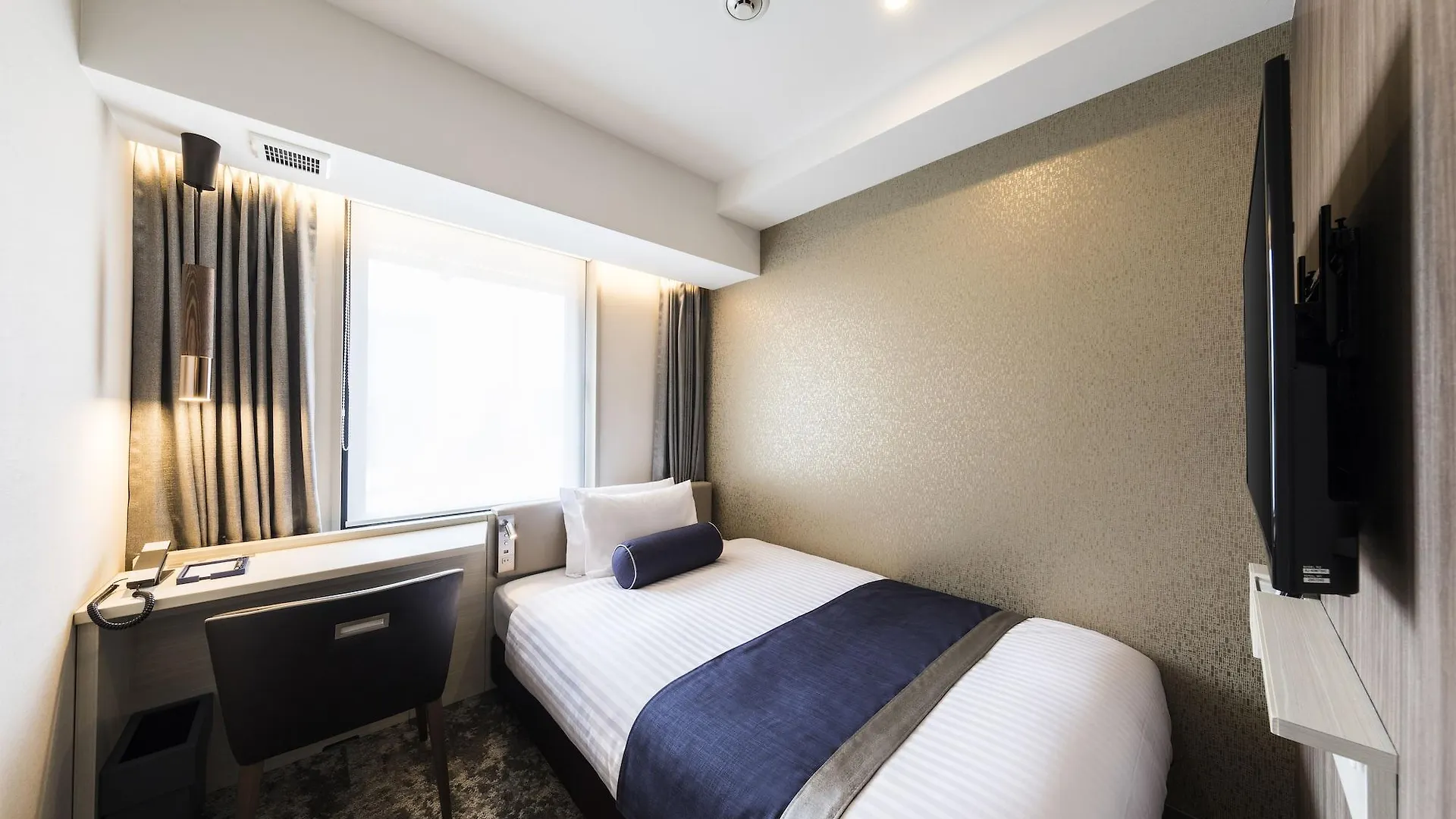 The Rise Osaka Kitashinchi Hotell